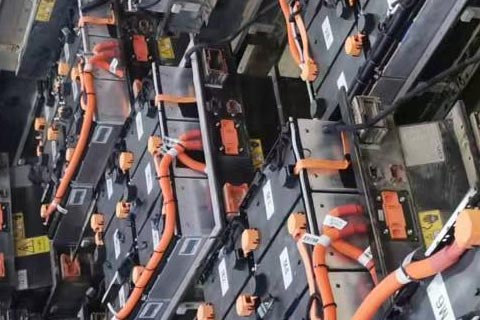 海丰海城高价动力电池回收→高价报废电池回收,艾亚特蓄电池回收